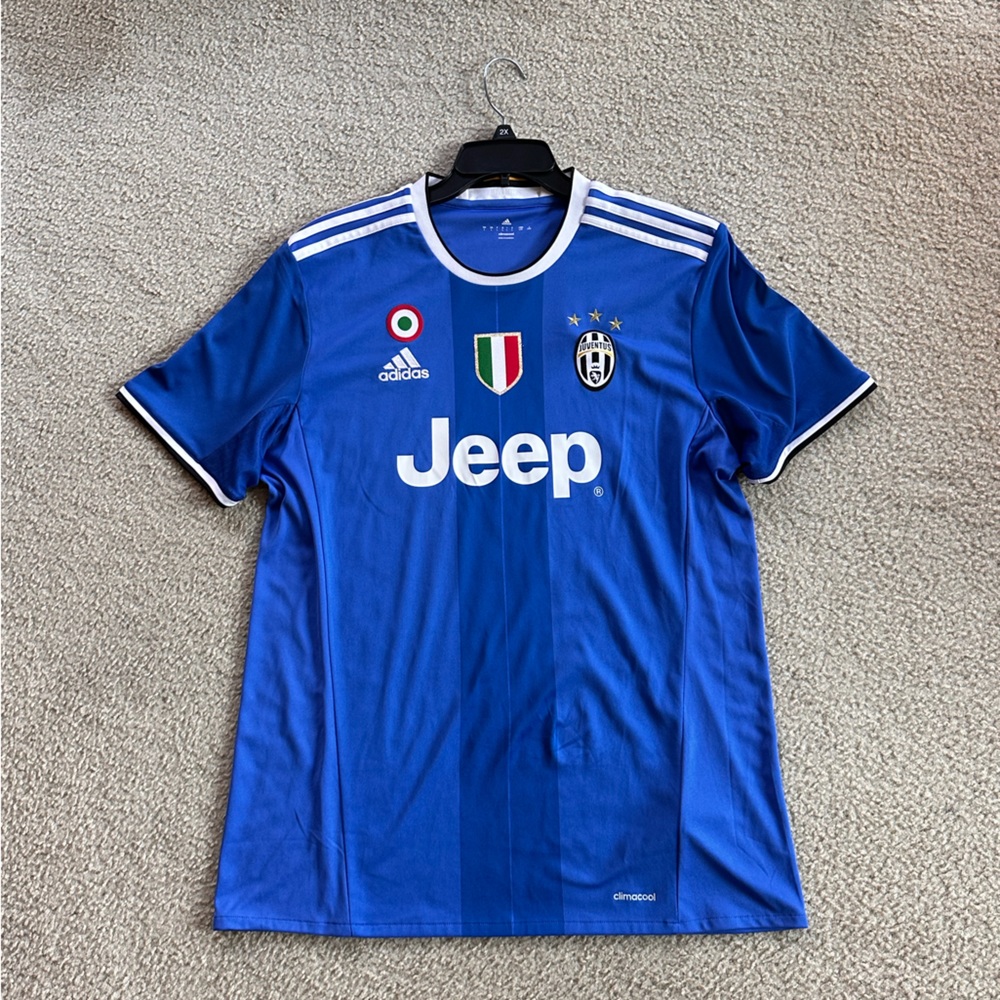 Juventus Away Shirt